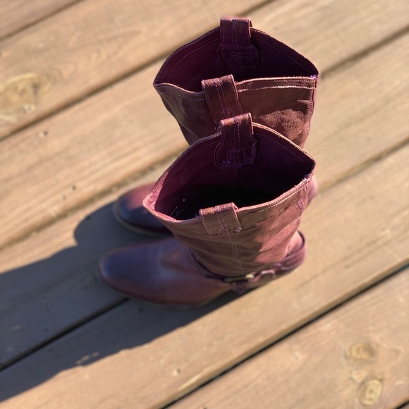 Frye boots - Picture 2 of 8